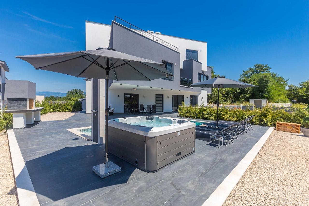 Luxury Apartment Noa Njivice Exterior foto